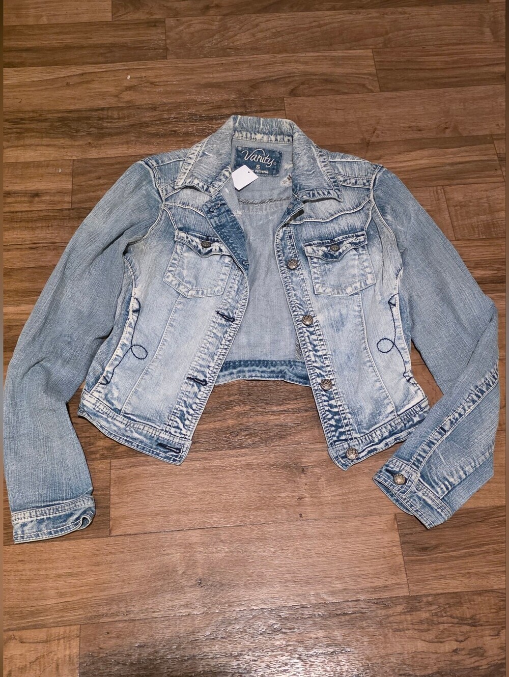 Vanity Light Wash Cropped Denim Jacket - Pale Blue